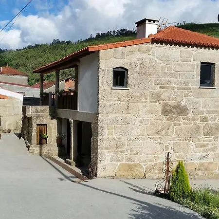Casa Campo Dos Prazos Ferienhaus Torre de Cima